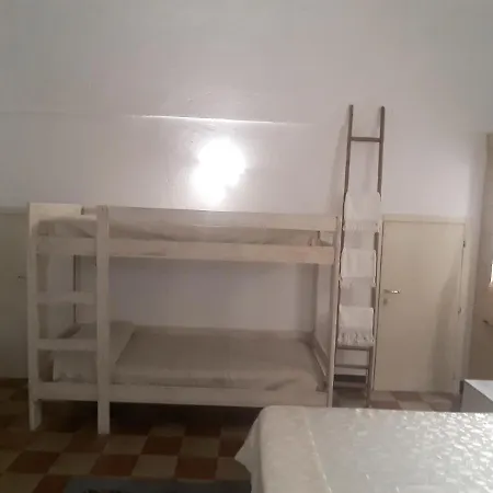 Casa Mari לטרצה
